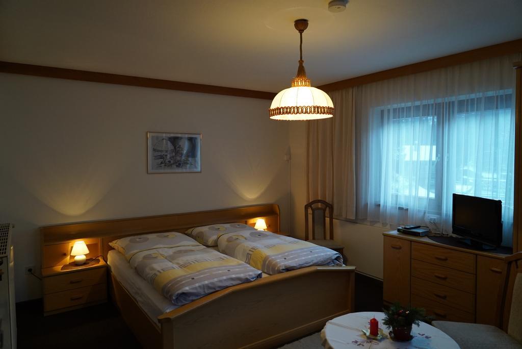 Gasthof Perfler Hotel Ausservillgraten Room photo